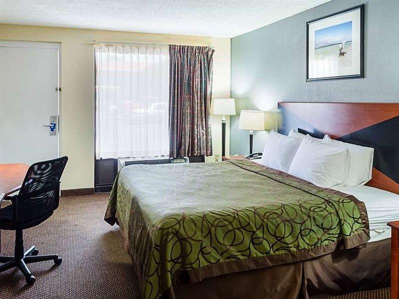 Rodeway Inn Panama City Bagian luar foto