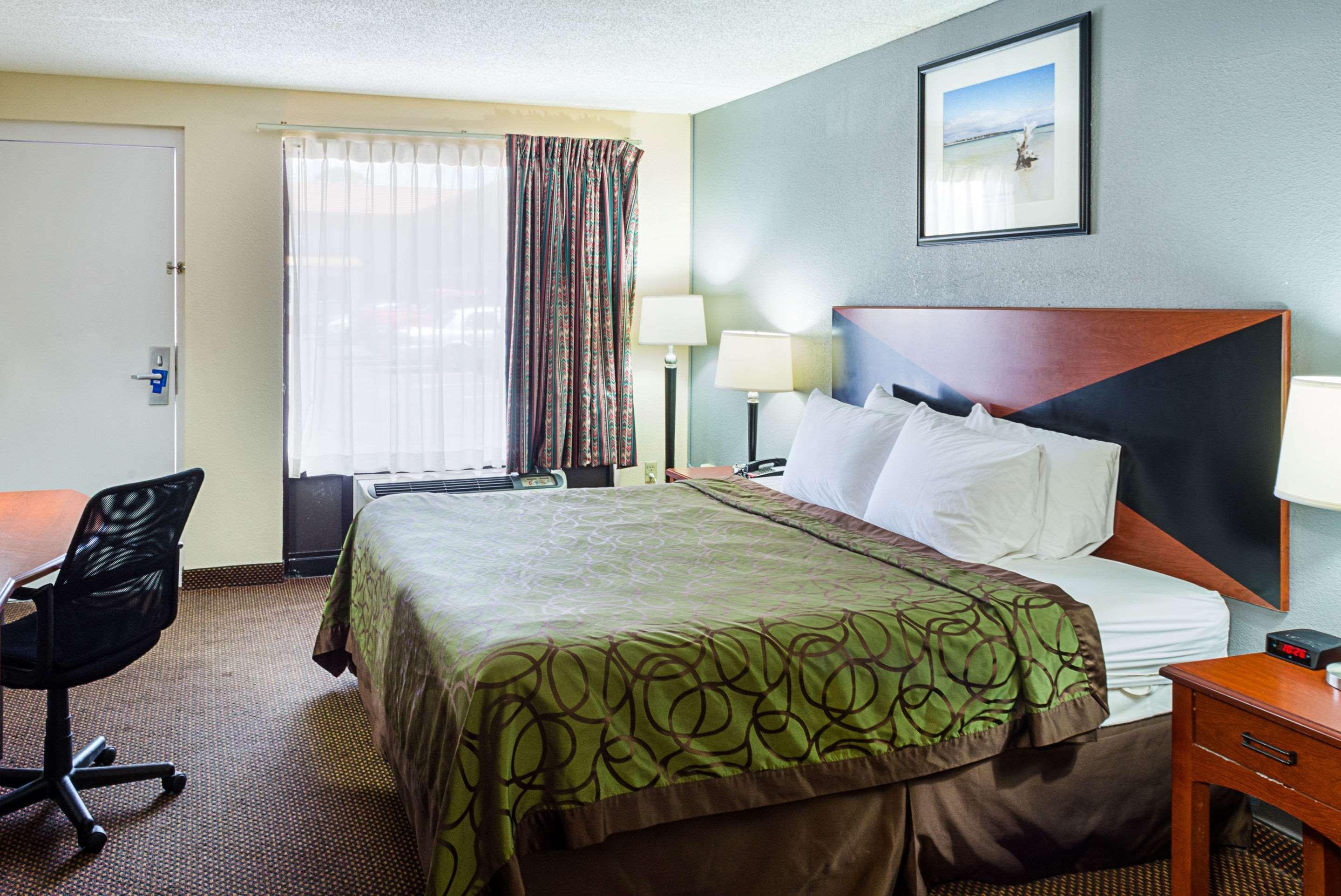 Rodeway Inn Panama City Bagian luar foto